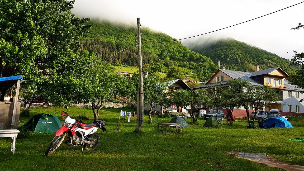 Hostel The Misty Mountains 梅斯蒂亚 外观 照片